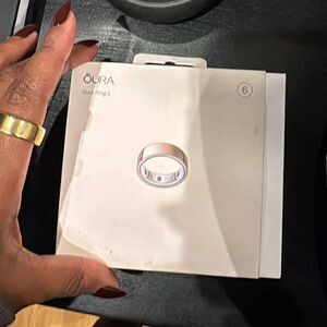 Oura Ring in Elegant ROSEGOLD